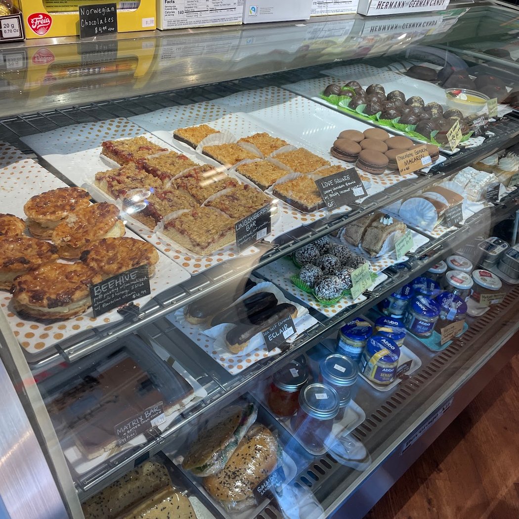Krown Bakery & Eatery 4